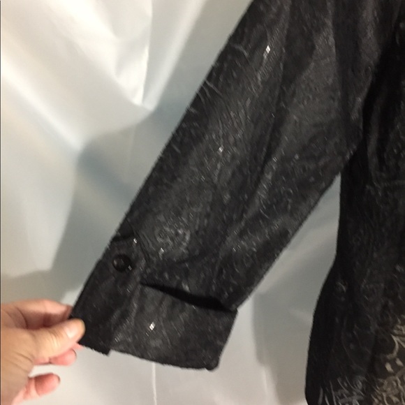 Choices Lace Blouse - Picture 6 of 8